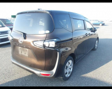 Toyota Sienta 2019