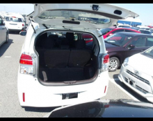 Toyota Spade 2020