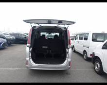 Toyota Noah 2019