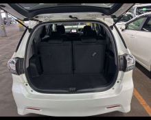 Toyota Wish 2013