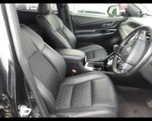 Toyota Harrier 2019
