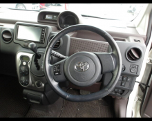Toyota Spade 2020