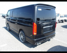 Toyota Hiace Van 2013