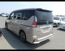 Nissan Serena 2018
