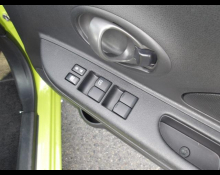 Nissan March 2022