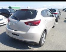 Mazda Mazda2 2022