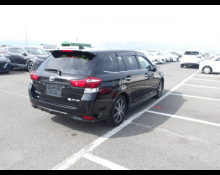 Toyota Corolla Fielder 2015