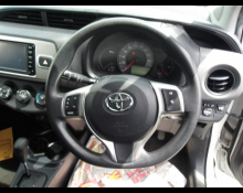 Toyota Vitz 2015