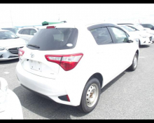 Toyota Vitz 2018