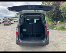 Toyota Noah 2013
