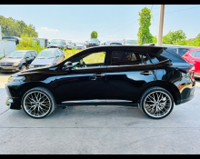 Toyota Harrier 2017