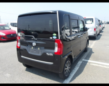 Daihatsu Tanto 2019