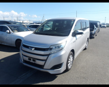 Toyota Noah 2019