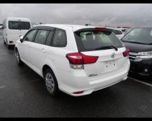 Toyota Corolla Fielder 2018