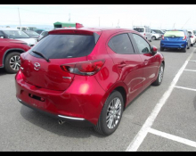 Mazda Mazda2 2020