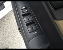 Toyota Corolla Axio 2013