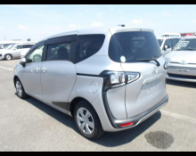 Toyota Sienta 2019