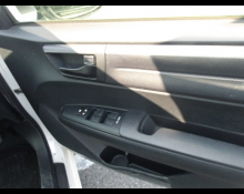 Toyota Corolla Axio 2015