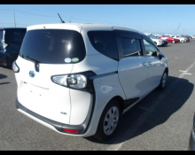 Toyota Sienta 2018