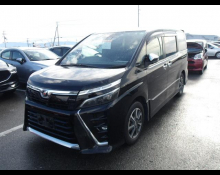 Toyota Voxy 2019
