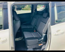 Toyota Sienta 2019