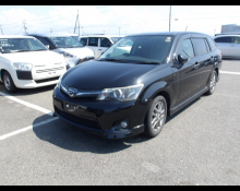 Toyota Corolla Fielder 2014