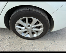 Toyota Auris 2012
