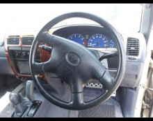 Toyota Hilux Sports Pickup 2003