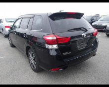 Toyota Corolla Fielder 2015