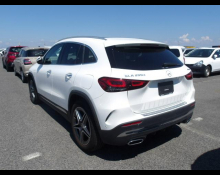 Mercedes-Benz GLA-class 2021