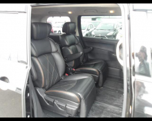 Nissan Elgrand 2015
