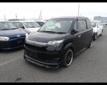 Toyota Spade 2019