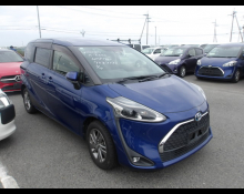 Toyota Sienta 2021