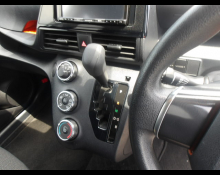 Toyota Sienta 2021