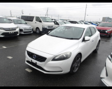 Volvo V40 2014