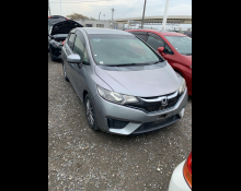 Honda Fit Hybrid 2016