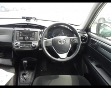 Toyota Corolla Axio 2018