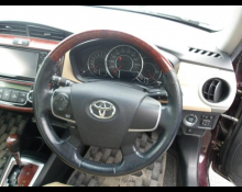 Toyota Corolla Axio 2012
