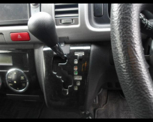 Toyota Hiace Van 2011