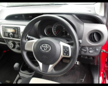 Toyota Vitz 2014