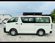 Toyota Hiace Van 2020