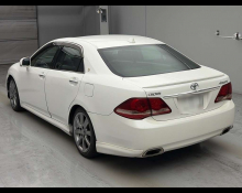 Toyota Crown 2008