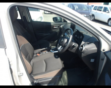 Mazda Mazda2 2022