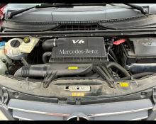 Mercedes Benz V-Class 2011