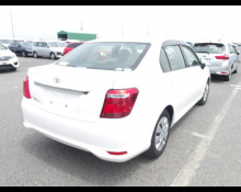 Toyota Corolla Axio 2016