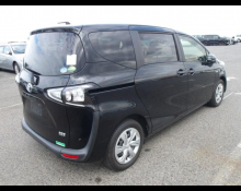Toyota Sienta 2020