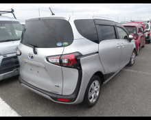 Toyota Sienta 2019