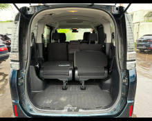 Toyota Voxy 2019