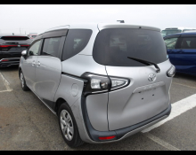 Toyota Sienta 2019