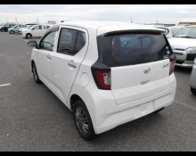 Daihatsu Mira e:S 2019